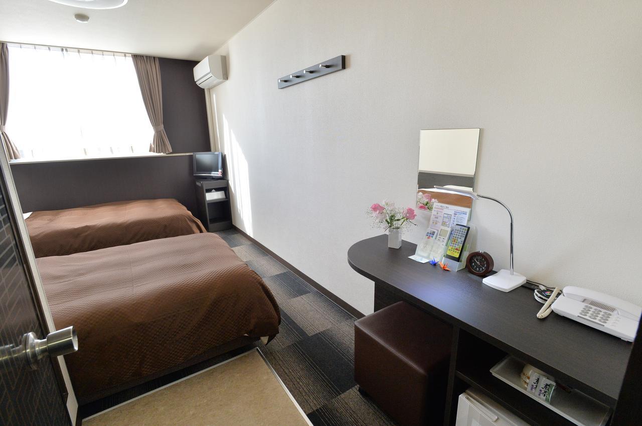 Business Hotel Bl Kuwana Exterior photo